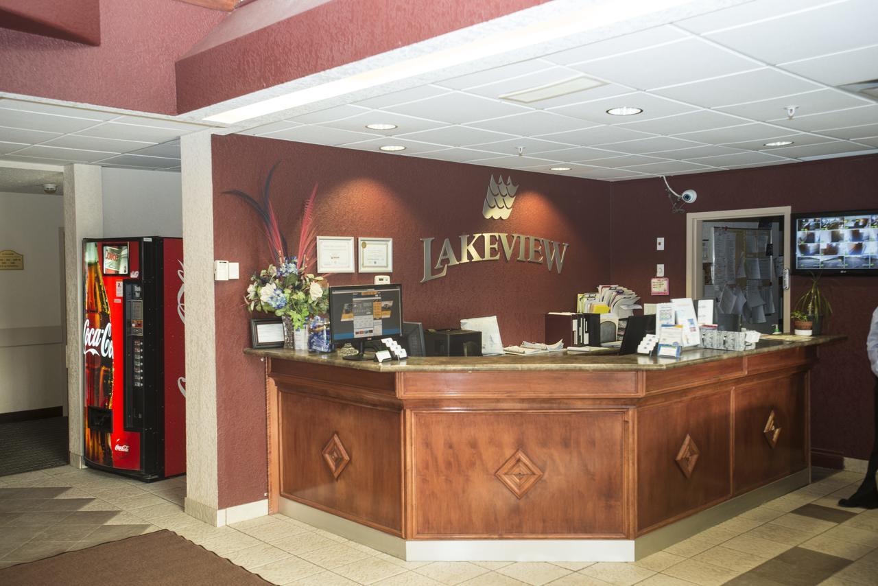 Lakeview Inns & Suites - Chetwynd Dış mekan fotoğraf